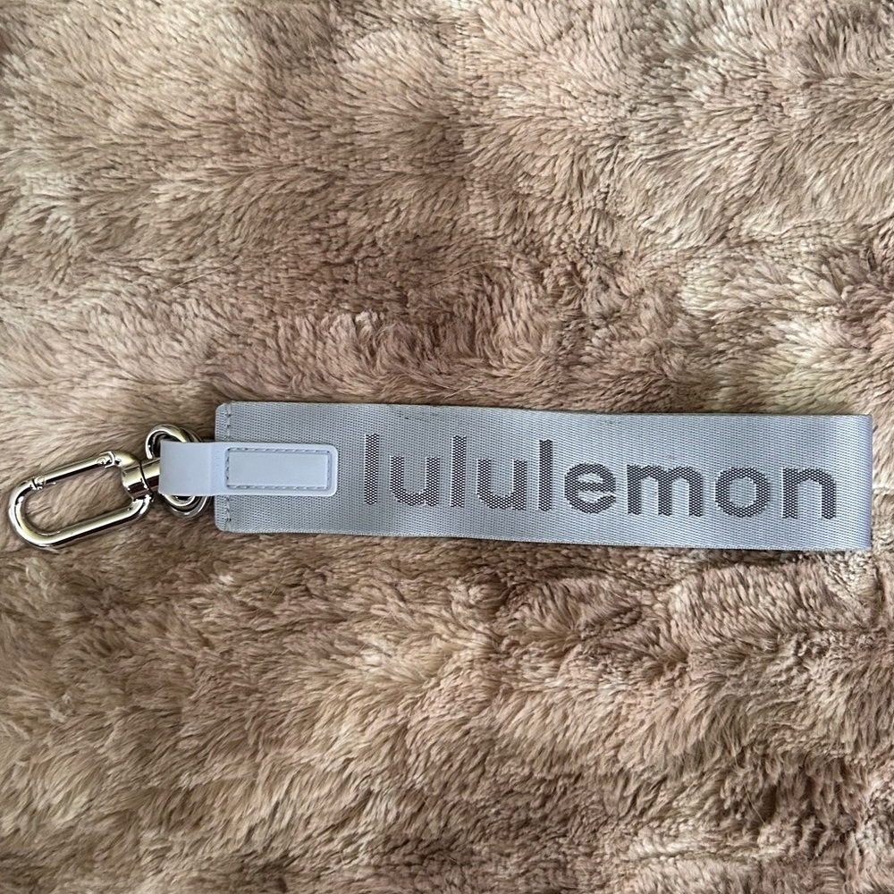 Lululemon Never Lost Keychain